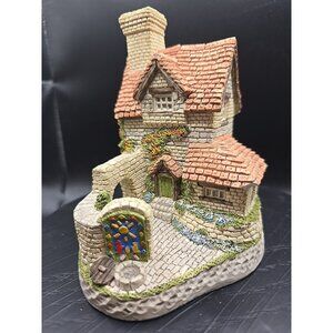 Vintage David Winter Cottages "St Anne's Well" 1989, July British Traditions Box